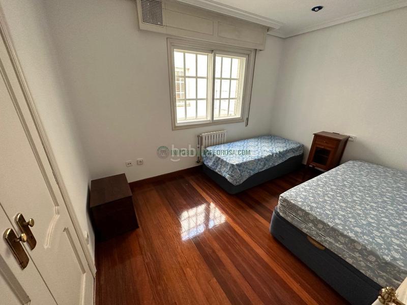 Foto f843f4bb-fece-4f26-aa14-a04c0d0f3666. Appartement avec chauffage parking dans Zona de Plaza de Barcelos Pontevedra