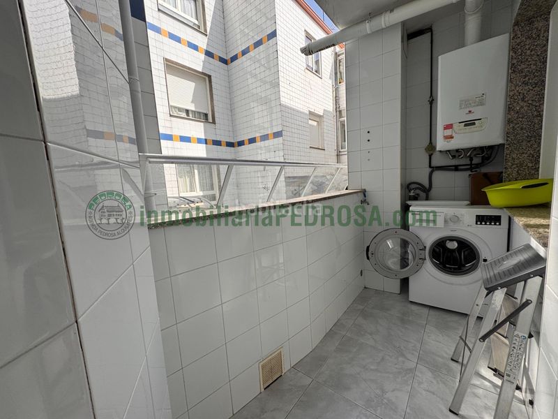Foto bedd94d8-ab5f-4b43-84d6-351ec7743d1e. Apartament amb calefacció aparcament a Centro - Echegaray Pontevedra
