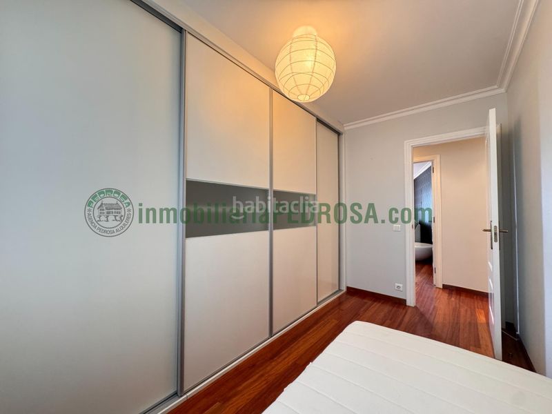 Foto d5d201d9-a5c8-4882-acf0-39cbf5e9e0cf. Apartament amb calefacció aparcament a Centro - Echegaray Pontevedra
