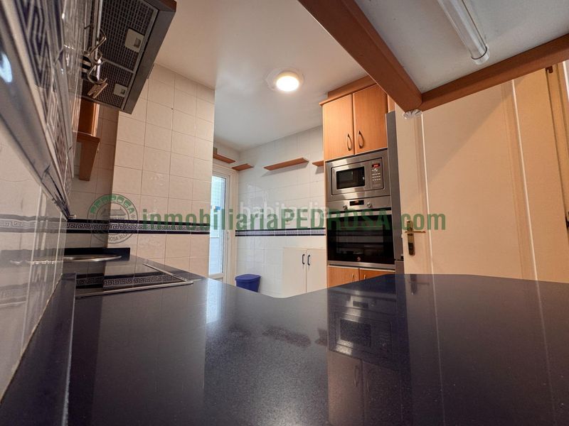 Foto ed776187-1e72-46d4-8f44-1b089d41e077. Apartament amb calefacció aparcament a Centro - Echegaray Pontevedra