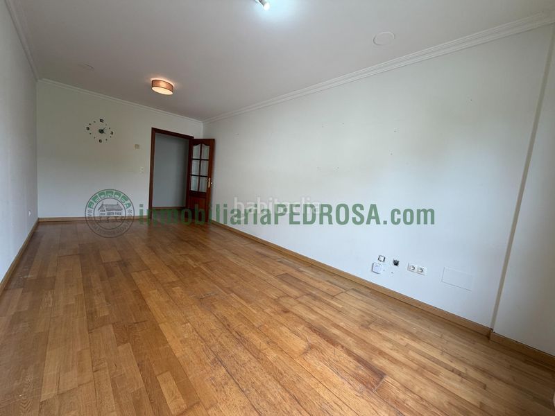 Foto 458e3d13-290d-49aa-b9a3-494e28dc01b1. Piso en Monte Porreiro Pontevedra