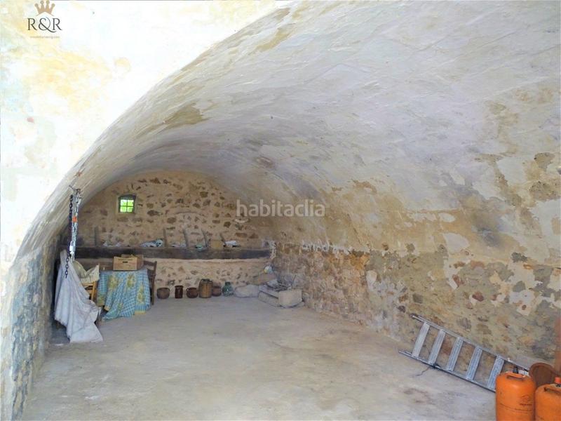 Foto 500a35e2-5a9b-48e2-bc47-6f67d6d0b960. Masía casa de pueblo .395 m2 constr. 80 m2 terraza. garaje en Binissalem