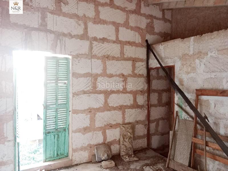Foto f30f2452-e2ec-4baf-abb5-9fd093c872c3. Casa encantadora casa a reformar con jardín de 95 m2 en Lloseta
