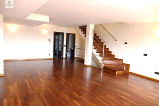 Maison à Binissalem. Dúplex de 167 m2  terraza solarium de 54 m2 con vistas despejada