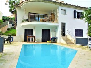 Location Chalet à Port d´Alcúdia-Platja dÁlcúdia. Chalet unifamiliar con piscina