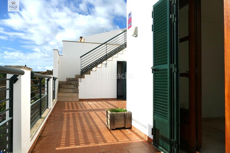 Foto a699f7ad-ebe0-4adb-84ef-5bc66c8ccbf4. Miete dachwohnung in Consell