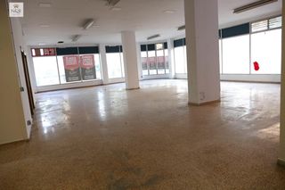 Geschäftsraum in Son Amonda - Reis Catòlics. Local comercial  en inca en zona emergente