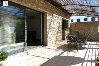 Location Chalet à Binissalem. Casa unifamiliar con jardín y garaje