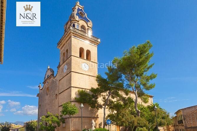 Foto e1923e4b-a82c-4bb3-ad32-d1fa9500421d. Masia a Santa María del Camí