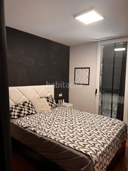 Foto 1a2e6c51-f1c3-4067-8695-0d267bf2e542. Casa adossada amb aparcament a Binissalem