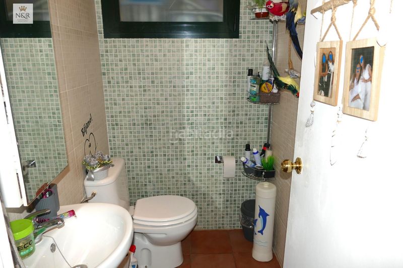 Foto af2e8b56-a8f2-4b76-a0b2-7bc32bc69952. Casa adossada amb aparcament a Binissalem