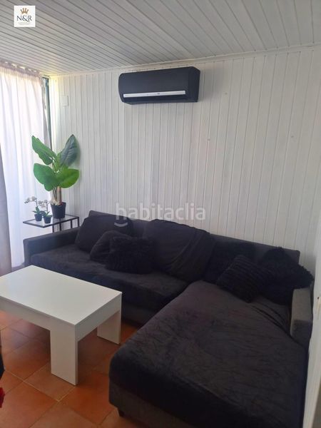 Foto d17ad1bb-7897-4324-afb1-d4183fb51cb7. Casa adossada amb aparcament a Binissalem