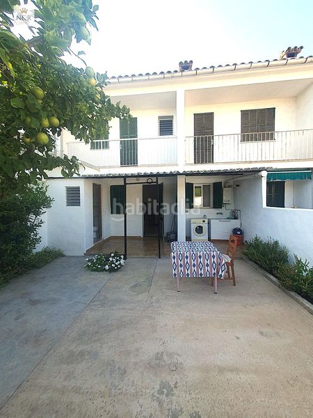 Foto b00fae96-3b7d-4568-a5e9-82497539c69a. Casa adossada amb aparcament a Es Vivero Palma de Mallorca