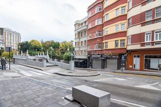 Locale commerciale en Ra san roque 5