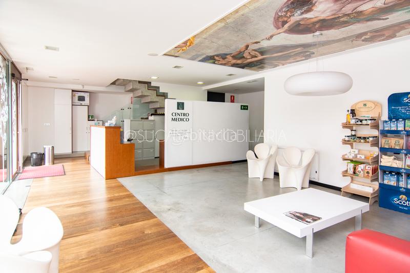 Foto e3975d39-84b8-48a2-8593-3f7f417fe4b8. Local commercial dans vereda polvorín 34 dans Monte Alto - Zalaeta - Atocha Coruña (A)