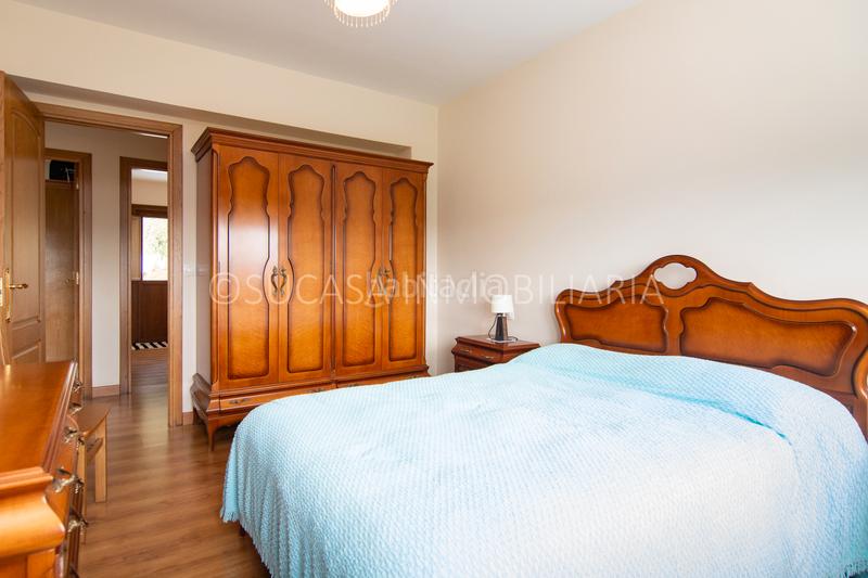 Foto 48cacdcb-8f4f-4b3e-abdd-8492c5079427. Casa con parcheggio in Abegondo