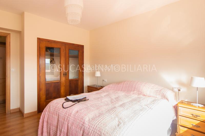 Foto 7a225eec-1dc3-423e-a7d5-d97224ec4842. Casa con parcheggio in Abegondo