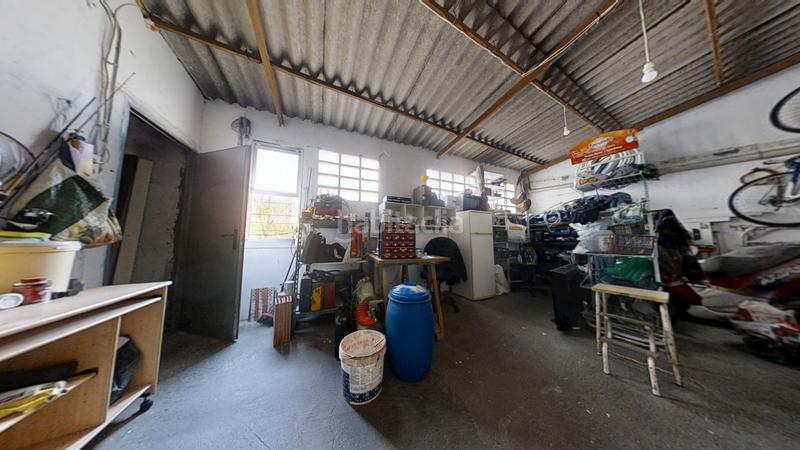 Foto 2f917732-98de-40f6-b9c7-e55b14665225. Locale commerciale in Los Castros - Castrillón Coruña (A)