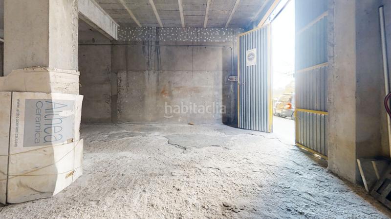 Foto 99a3bba8-f4cf-4e74-9986-ad1e26e50449. Locale commerciale in Los Castros - Castrillón Coruña (A)