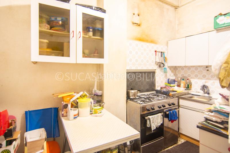 Foto e4f41017-e02d-4b2d-b723-59c93bd3ac96. Local comercial a Los Castros - Castrillón Coruña (A)