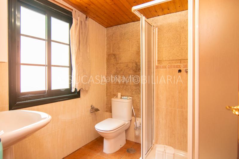 Foto 18519889-0ac0-44c3-a24f-e71788ae8b67. Casa con camino riscaldamento parcheggio in Abegondo