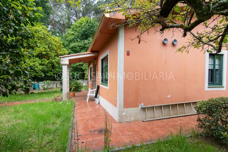 Foto 4b922ca9-8b86-4803-85ed-a71654ba70d4. Casa con camino riscaldamento parcheggio in Abegondo