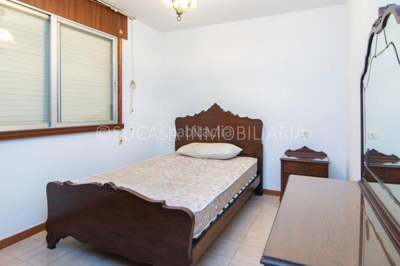 Foto cb6b66eb-ce28-4b08-b15f-3e7299c5d5d5. Casa con camino riscaldamento parcheggio in Abegondo