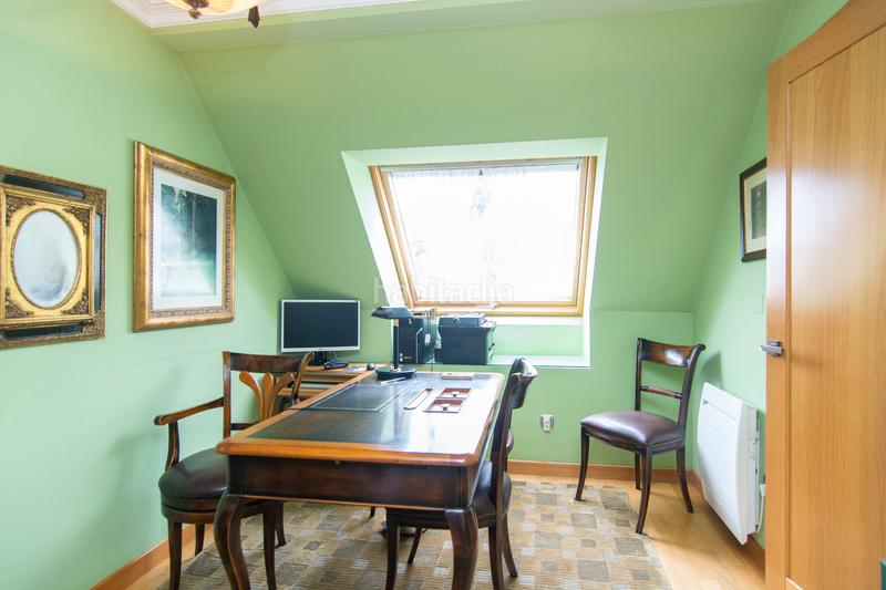 Foto 90b739cc-03a6-4243-96b1-ef7c1904269d. Dúplex exclusivo ático dúplex en Pontedeume