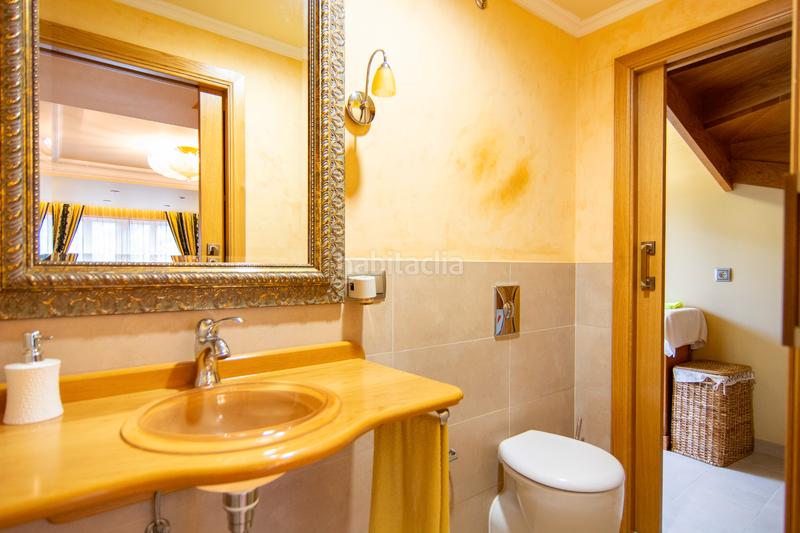 Foto a3e91ac5-9948-44b9-88d0-983cc7a94f95. Dúplex exclusivo ático dúplex en Pontedeume