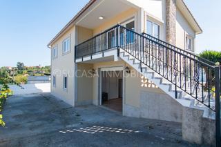Chalet  Lugar tarabelo. Chalet independiente a estrenar en sada