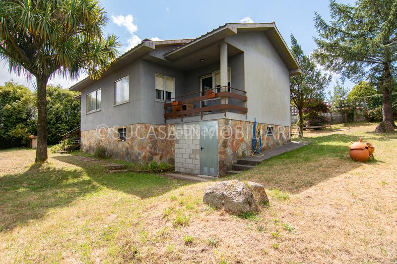 Foto ea248c7f-ed10-4f11-8b16-67db245c331c. Chalet en rúa jazmín 9 casa en monte xalo - urbanizacion o castelo en Cerceda