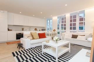 Piso  Rúa alta 8. Vivienda con encanto en edificio rehabilitado íntegramente en el