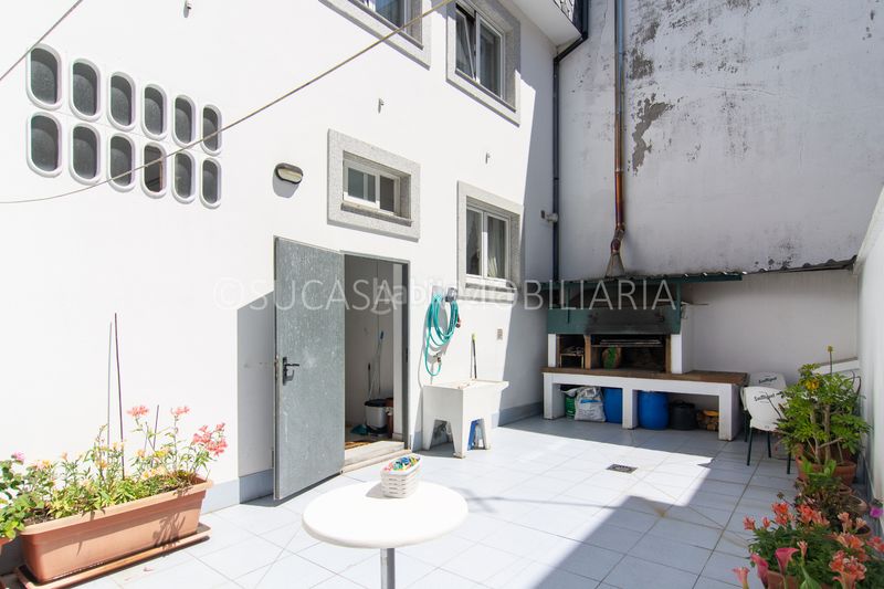Foto 518a4be1-4130-42f6-8d04-3e0675046871. Casa adossada amb xemeneia calefacció aparcament a Culleredo
