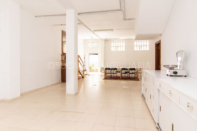 Foto a0853a75-9227-4108-ac7a-403edf8d08d6. Casa adossada amb xemeneia calefacció aparcament a Culleredo