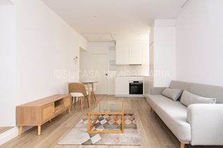 Lloguer Estudi  Rúa orzán 132. Estudio de obra nueva, céntrico y amueblado