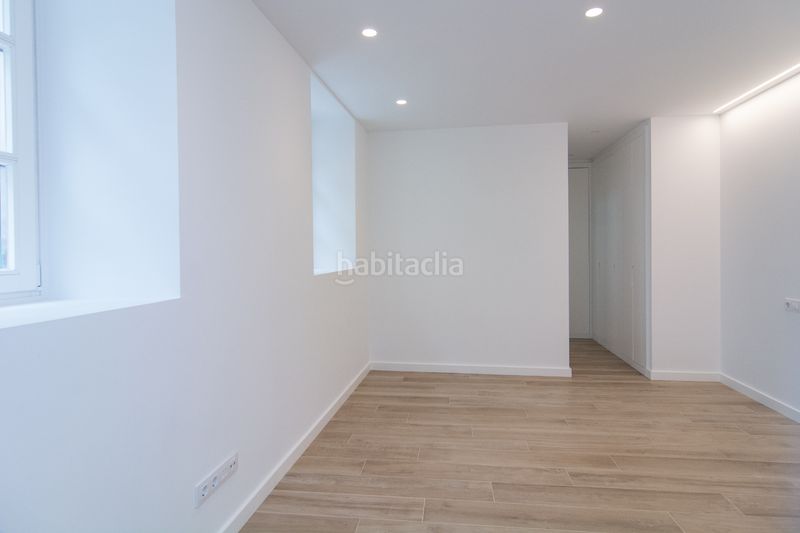 Foto b998ea01-75b0-46b8-9af8-fd0cdd98ba53. Pis a rúa orzán 132 a Ensanche Coruña (A)