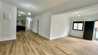 Piso  Calle fernandez herrero. Amplio piso con terraza privativa en el corazón de santa cruz