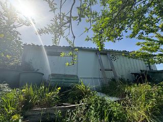 Fondo rustico in Bermeo. Terreno rustico de 1.500m2 con caseta de 20m2