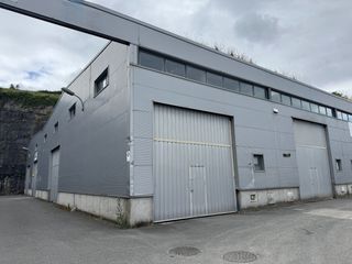 Bâtiment à usage industriel à Mundaka. Nave industrial de 269m2 dividido en dos plantas en la extraradi