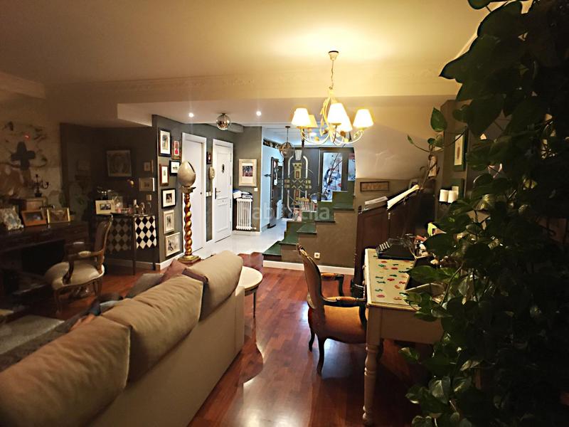 Foto ae952d3d-8471-4c82-b4a8-8b085f3855ec. Dúplex amb calefacció aparcament piscina a Vistahermosa Salamanca