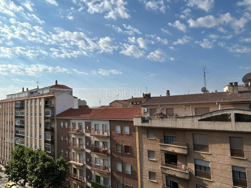 Foto 58084166-ca84-41fc-999c-b7752c0561a5. Piso venta piso exterior avenida comuneros en Rollo - Puente Ladrillo Salamanca