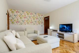 Piso en San Esteban - San Cristóbal. Precioso piso de tres habitaciones y dos baños entre canalejas y