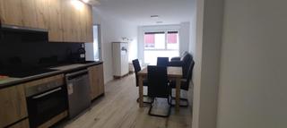 Location Appartement  Calle santa teresita del niño jesus. Preciosa vivienda a estrenar