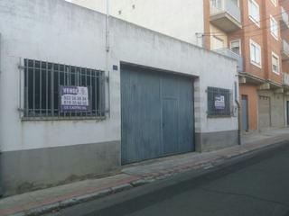 Local Comercial a Peñaranda de Bracamonte. Localnave en perfecto estado