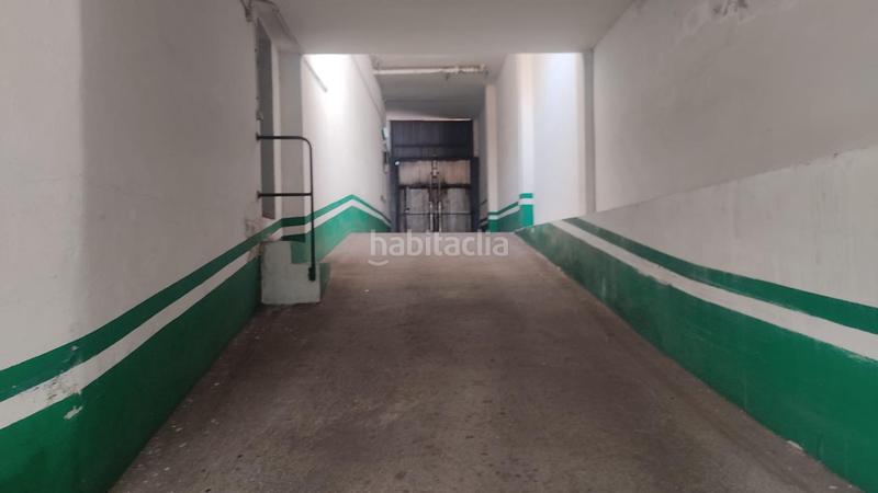 Foto 0a456538-85f3-4c0a-b010-ee4aa3f81847. Parking coche plaza garaje venta avenida segovia en Valladolid