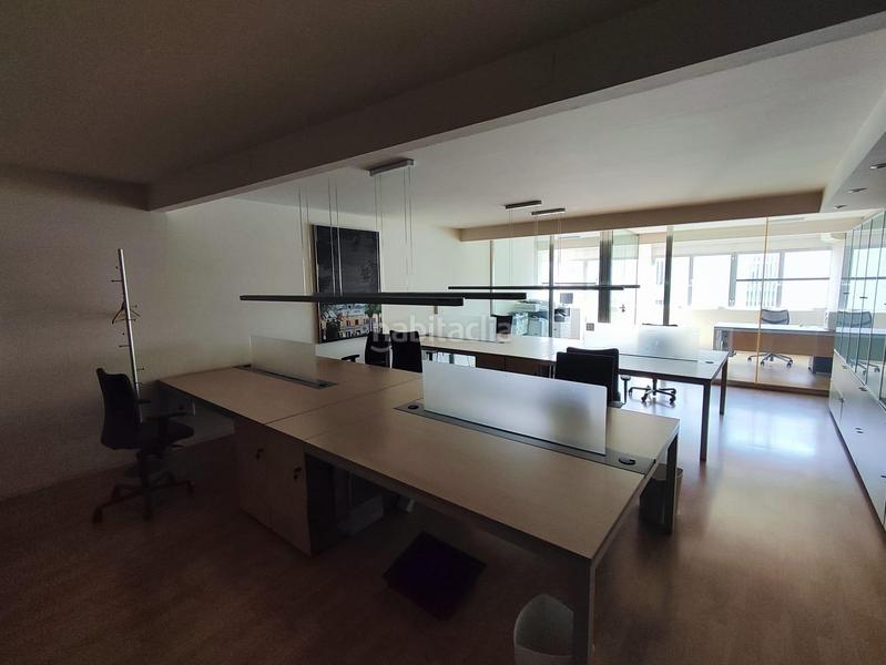 Foto eaf4a6a8-846c-410f-9d8d-785d42b87492. Location bureau avec chauffage dans Centro Valladolid