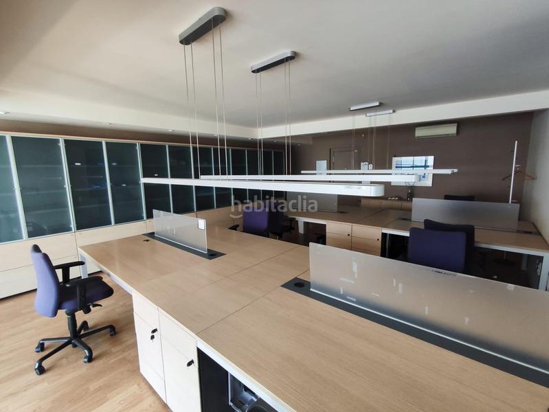 Foto 3b4414de-0360-4882-b2d7-200b67e56810. Miete büro mit heizung in Centro Valladolid