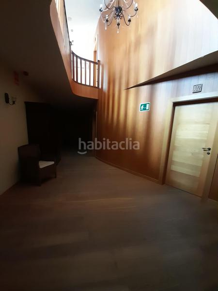 Foto cb06abdc-cdc5-412c-8662-aeee16506a35. Edifici a Simancas