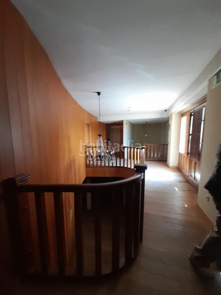 Foto d4bd4947-b155-4f8b-a351-e1aac6245371. Edifici a Simancas