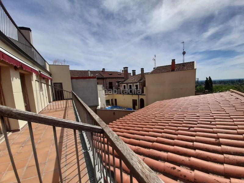Foto d574d116-c0fb-4c3d-ab16-578a69572d3f. Edifici a Simancas
